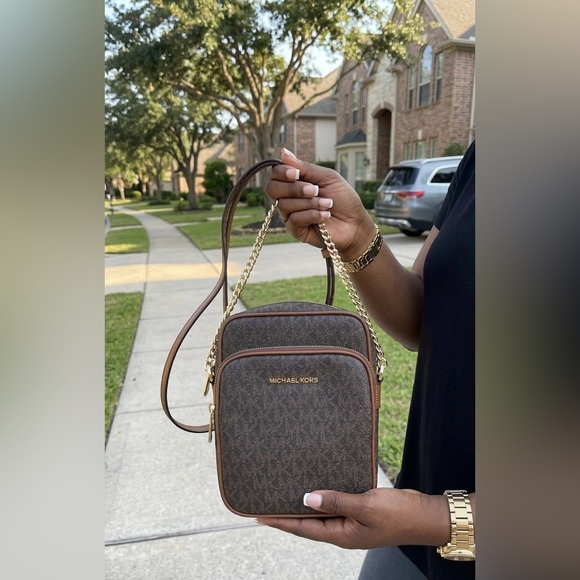 Michael Kors Handbags - Michael Kors Brown and Gold Chain Crossbody bag
